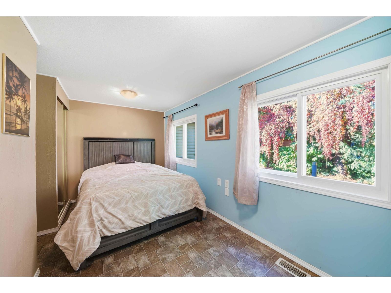 207 45835 SLEEPY HOLLOW ROAD|Cultus Lake East