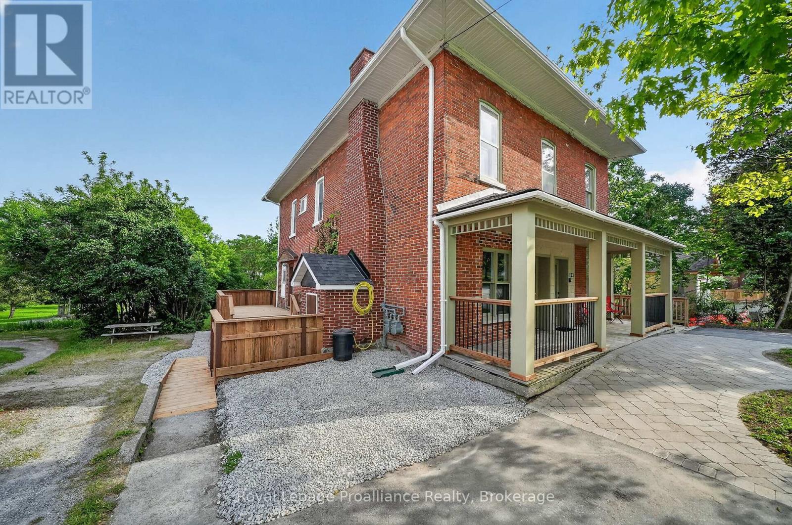 123 MAIN STREET