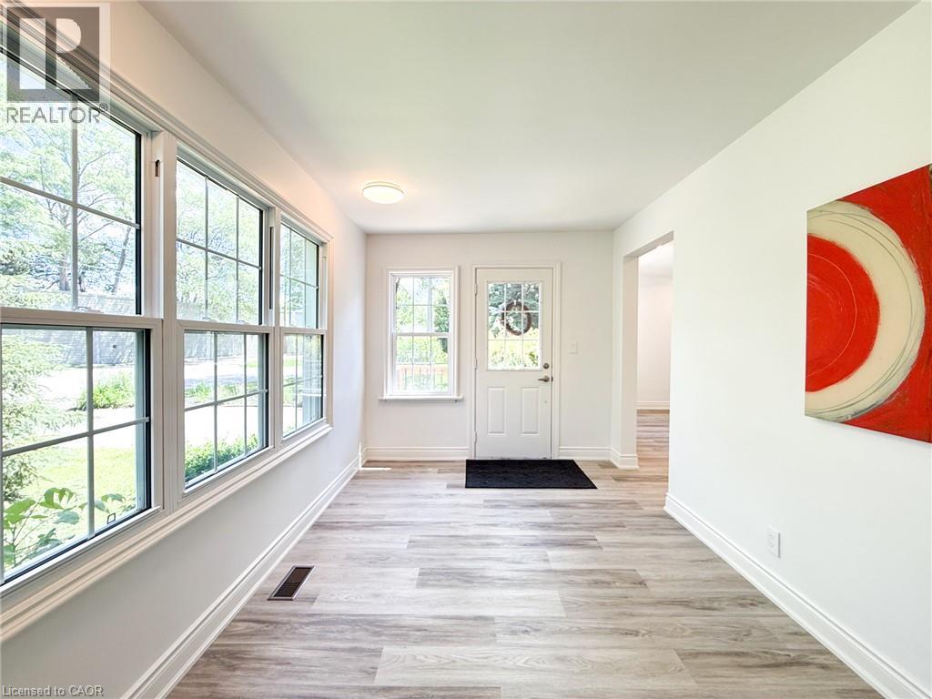 93 BARNES Avenue