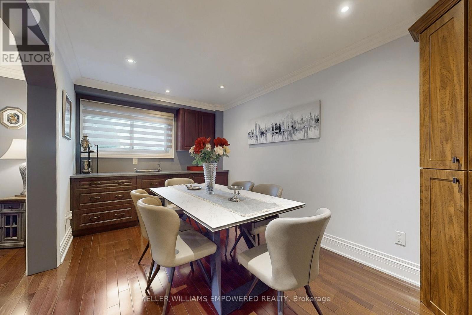 239 PINEWAY BLVD BOULEVARD