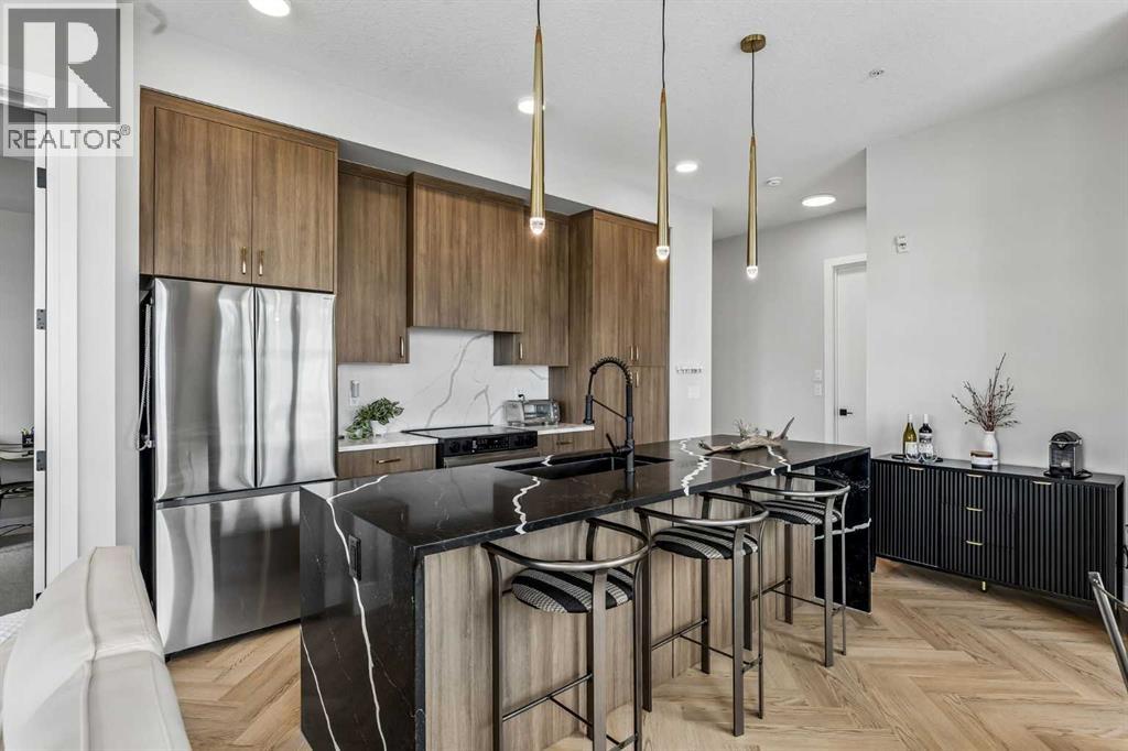 103, 330 Dieppe Drive SW