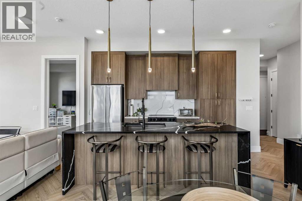 103, 330 Dieppe Drive SW