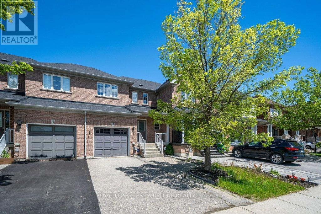 13 SUMMITRIDGE COURT