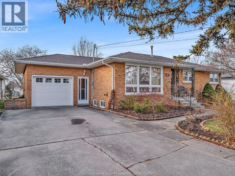 809 LACASSE Tecumseh ON N8N2C3