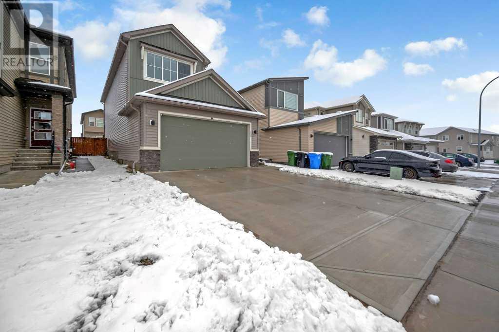 18 Belvedere Point SE