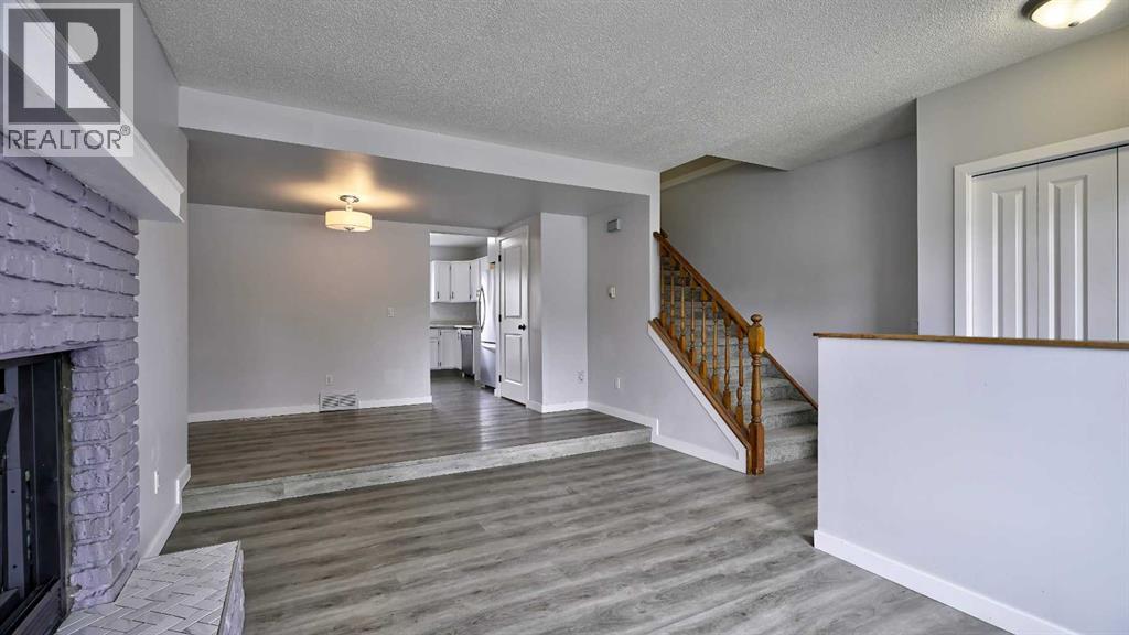 124 Riverbrook Way SE