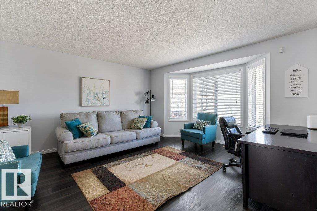 21247 91 AV NW