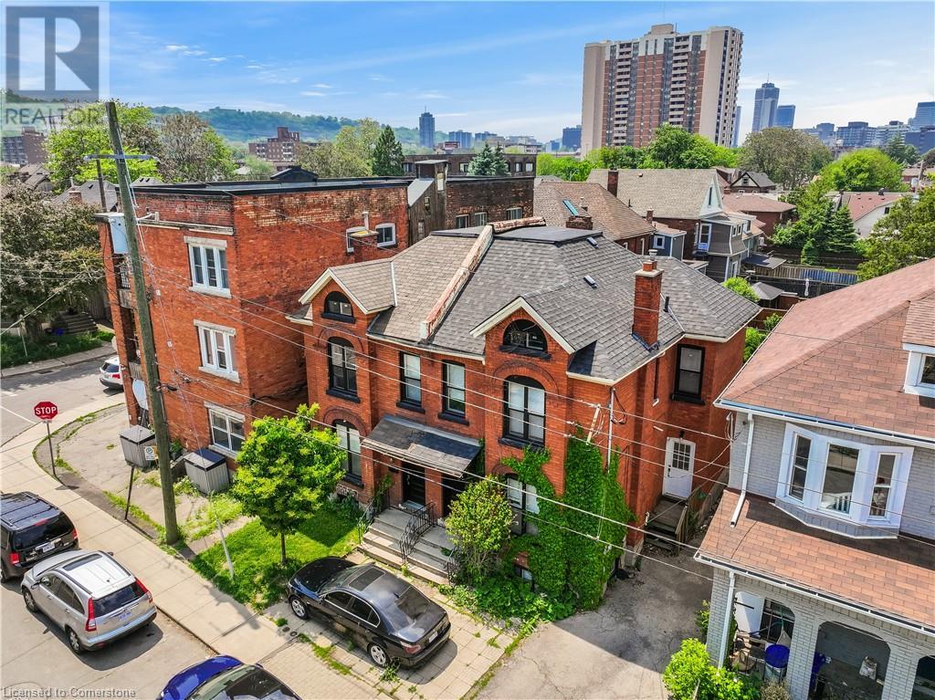29 ASHLEY Street