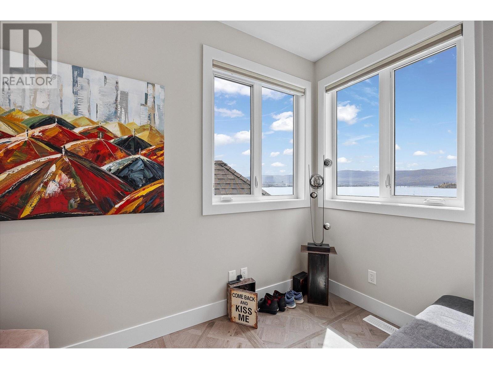 901 Westside Road S Unit# 22