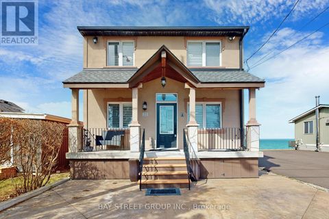 22 TRILLIUM AVENUE Hamilton (Winona Park) ON L8E5E1