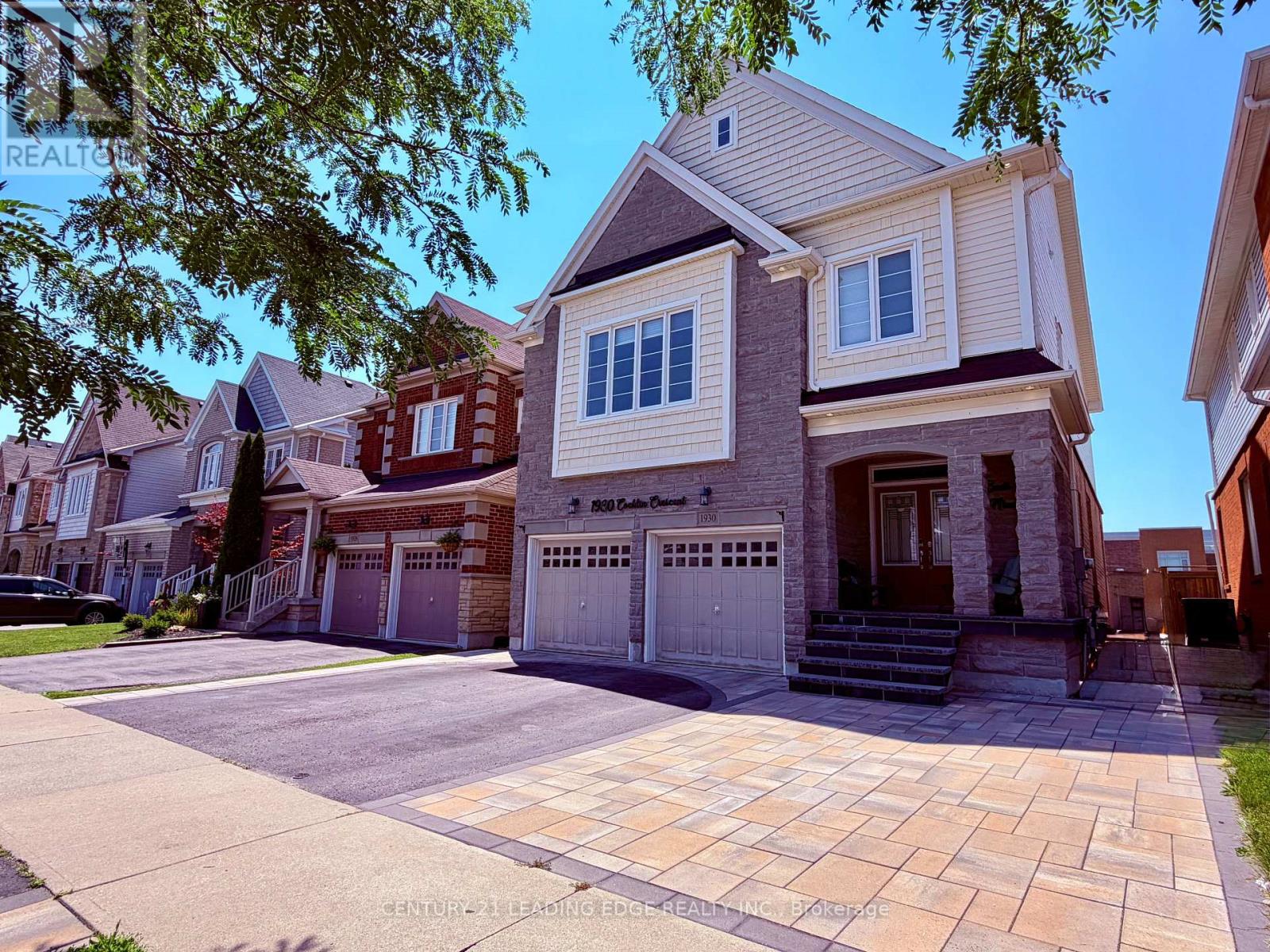 1930 COCKLIN CRESCENT