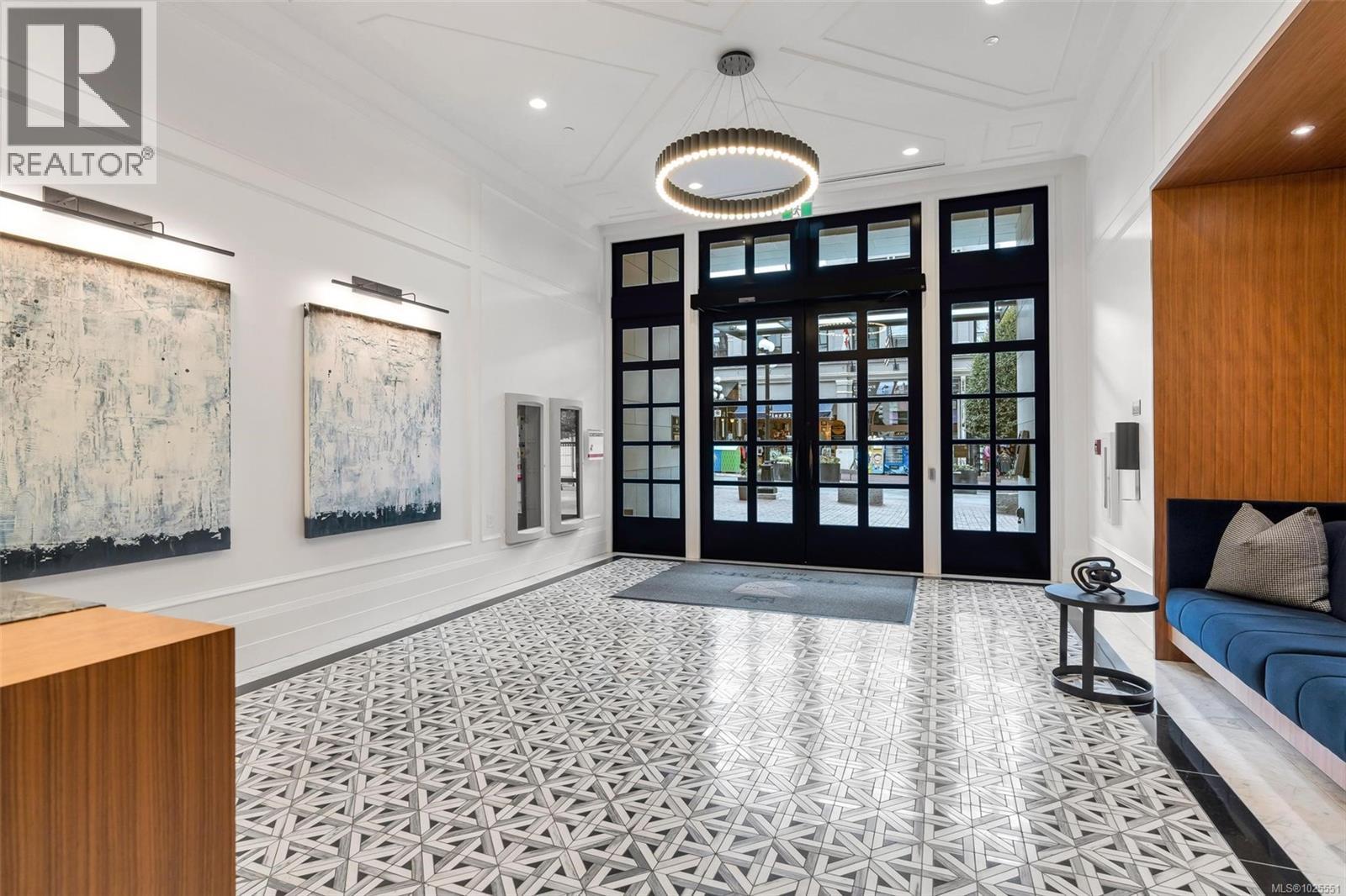 201 888 Government St