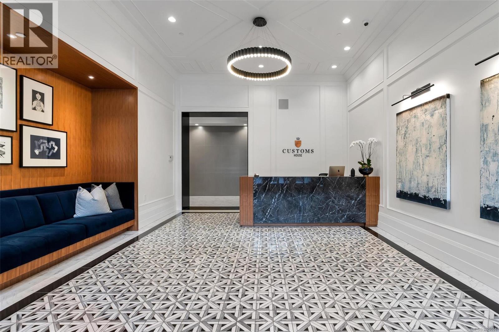 201 888 Government St