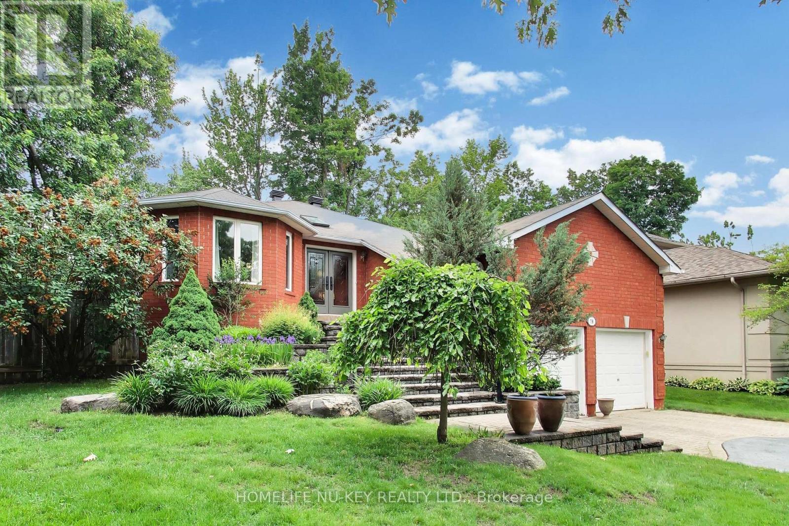 78 BROWN WOOD DRIVE