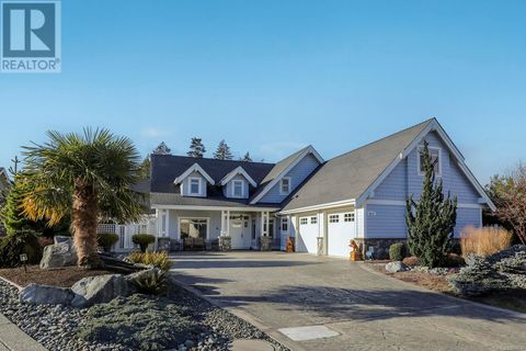 842 Bluffs Dr Qualicum Beach BC V9K0A2
