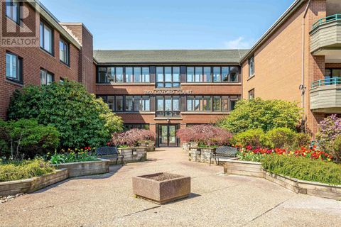 112 1350 Oxford Street Halifax NS B3H3Y8