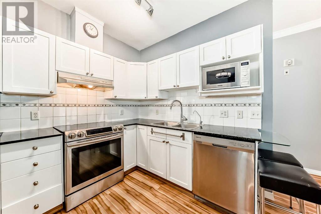 165, 333 Riverfront Avenue SE