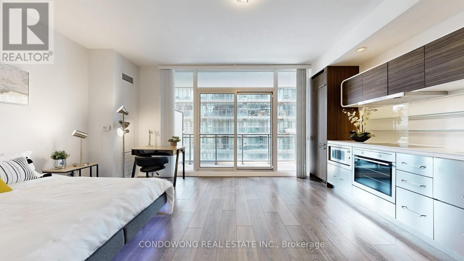 1103 - 45 CHARLES STREET E