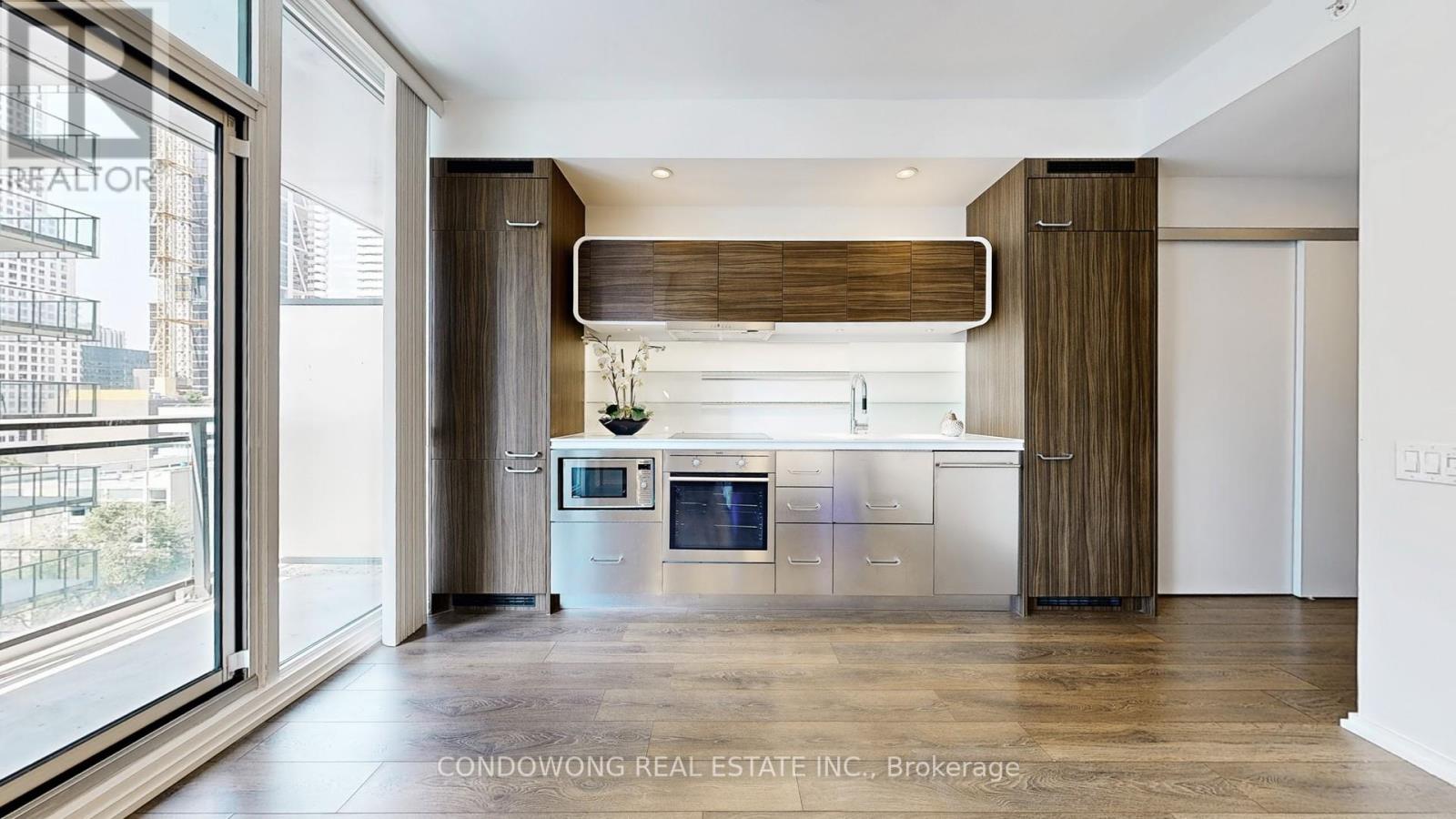 1103 - 45 CHARLES STREET E