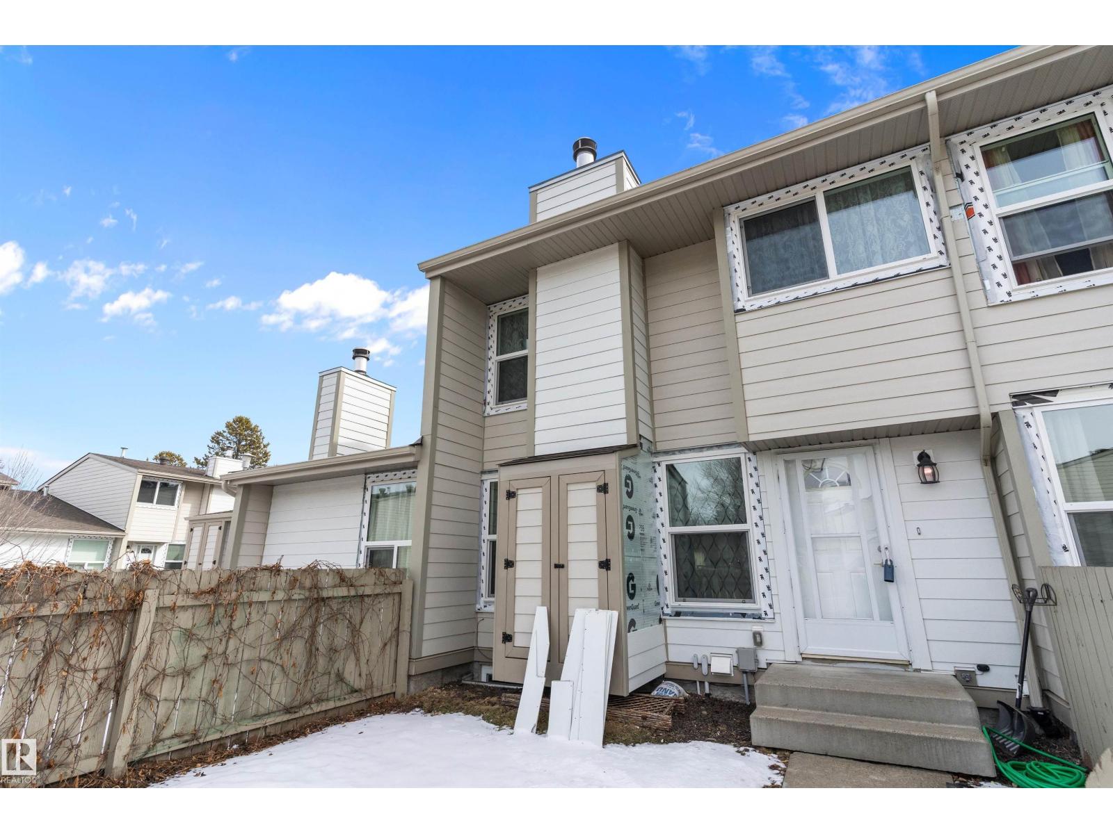 1128 KNOTTWOOD RD E NW