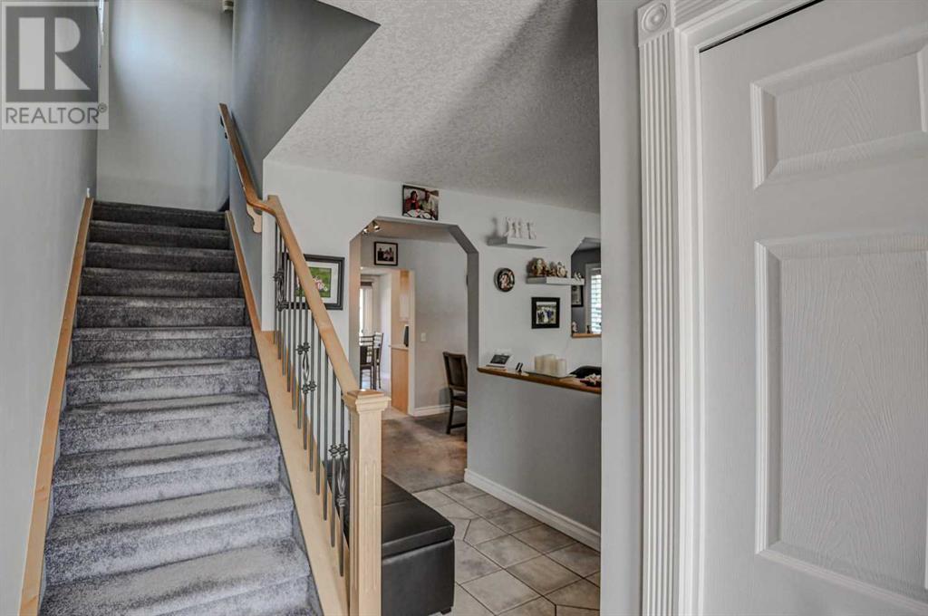 36 Wood Oak Place SW
