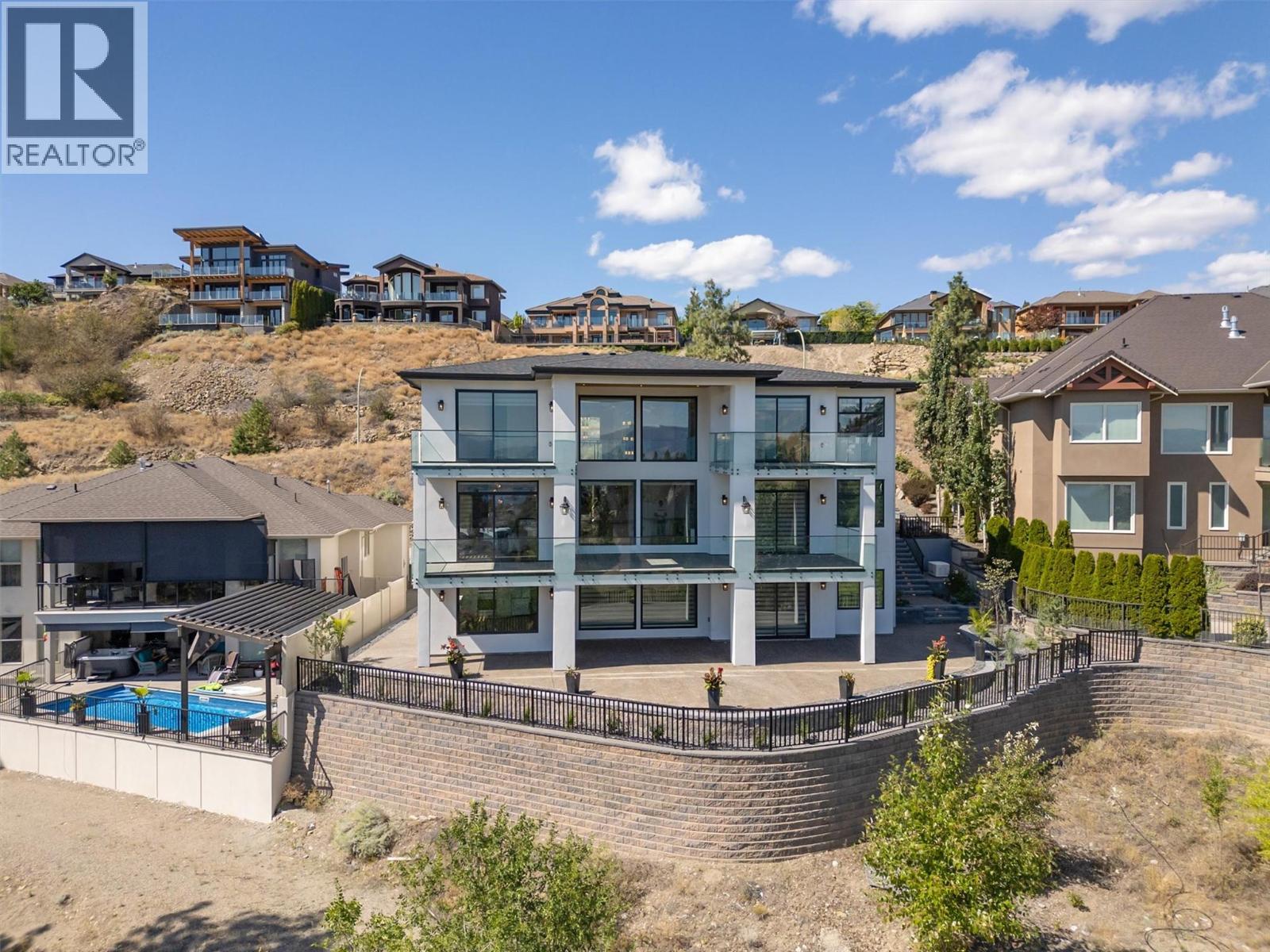 1511 Vineyard Drive
