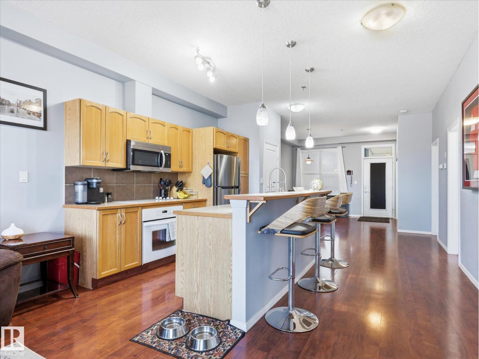 #268 4823 104A ST NW