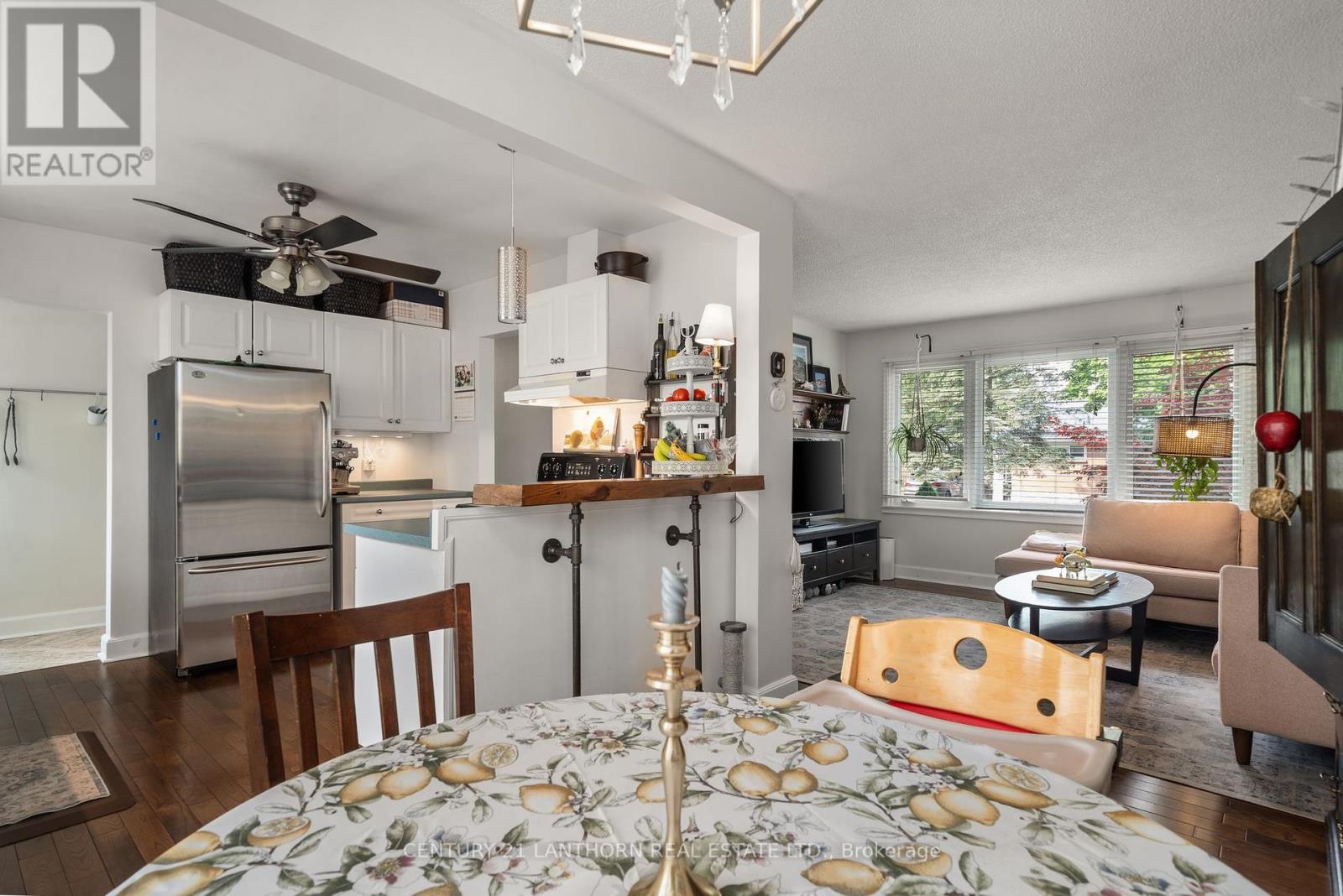 19 WOODLAND ACRES
