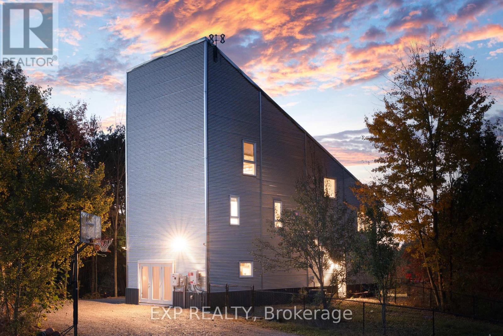 225 WOODCOCK'S MILLS ROAD