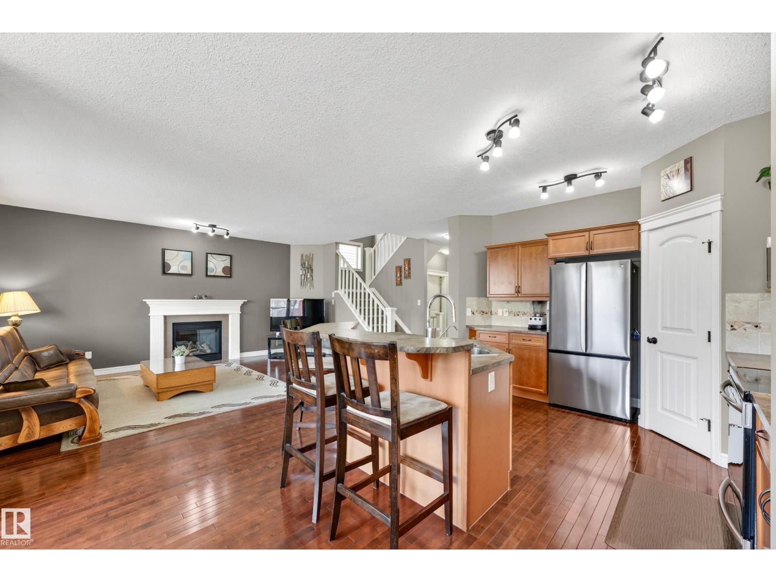 506 ADAMS WY SW