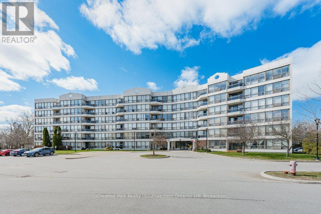 501 - 107 BAGOT STREET