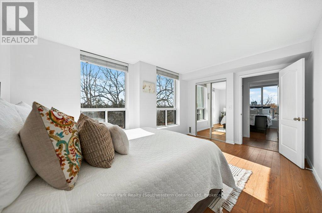 501 - 107 BAGOT STREET