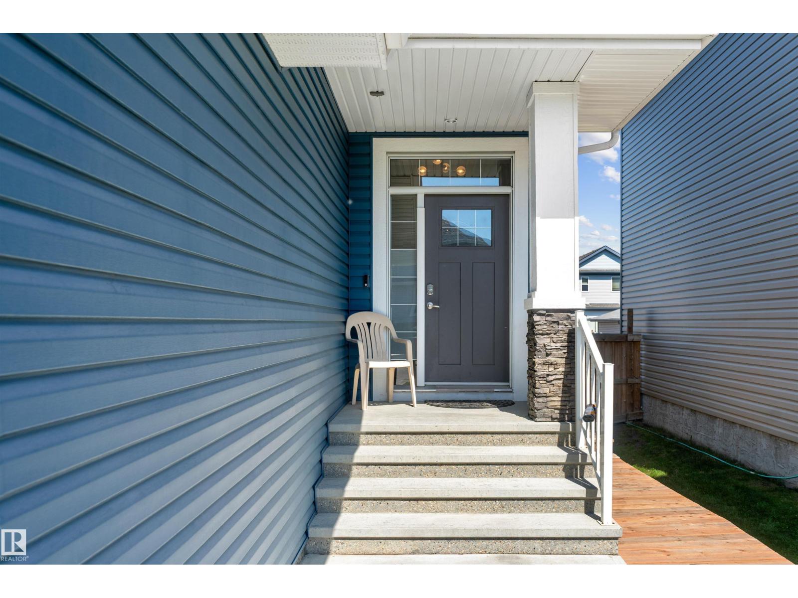 524 MCDONOUGH WY NW