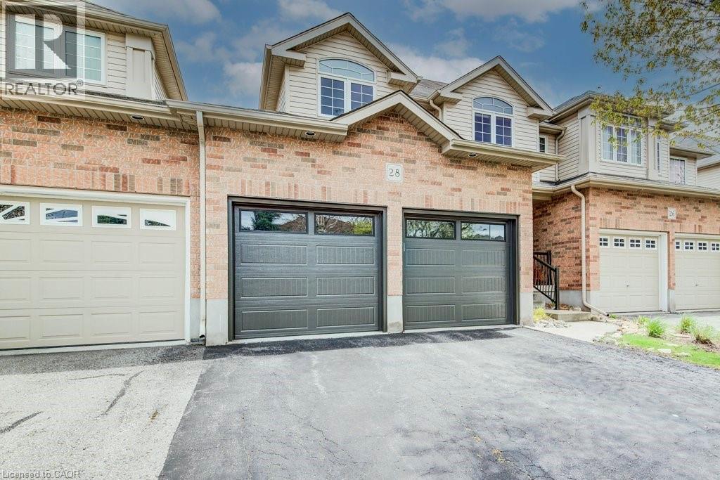 28 WALKER Way
