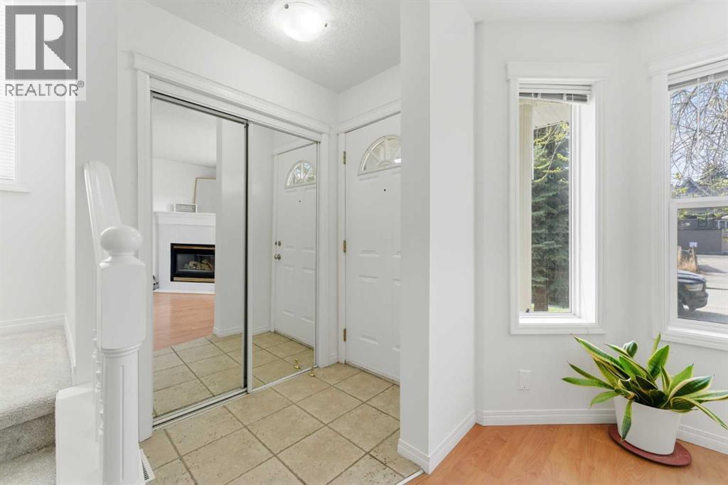 1, 2106 35 Avenue SW