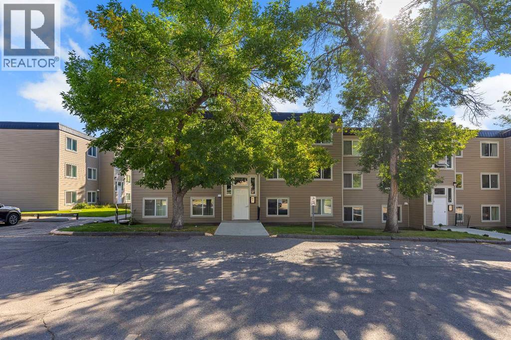 304, 315 Heritage Drive SE
