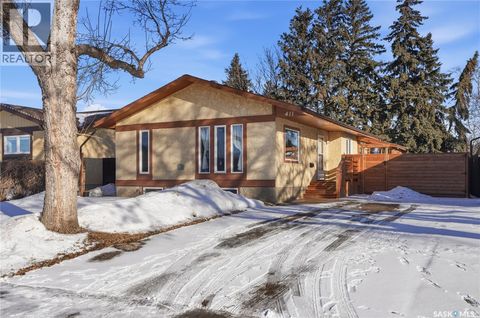 411 Appleby DRIVE Saskatoon SK S7M4B6