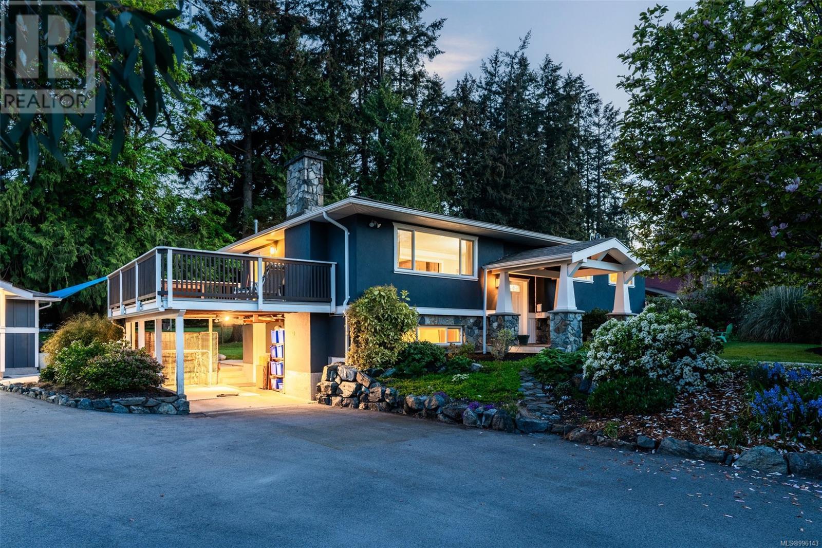 2457 Meadowland Dr