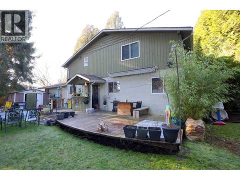 760 COVINA COURT Coquitlam BC V3J4J9