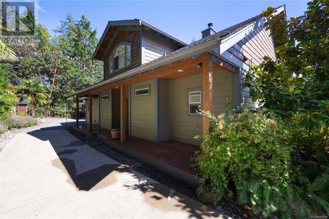 2060 Bel Oak Dr Nanoose Bay BC V9P9E9