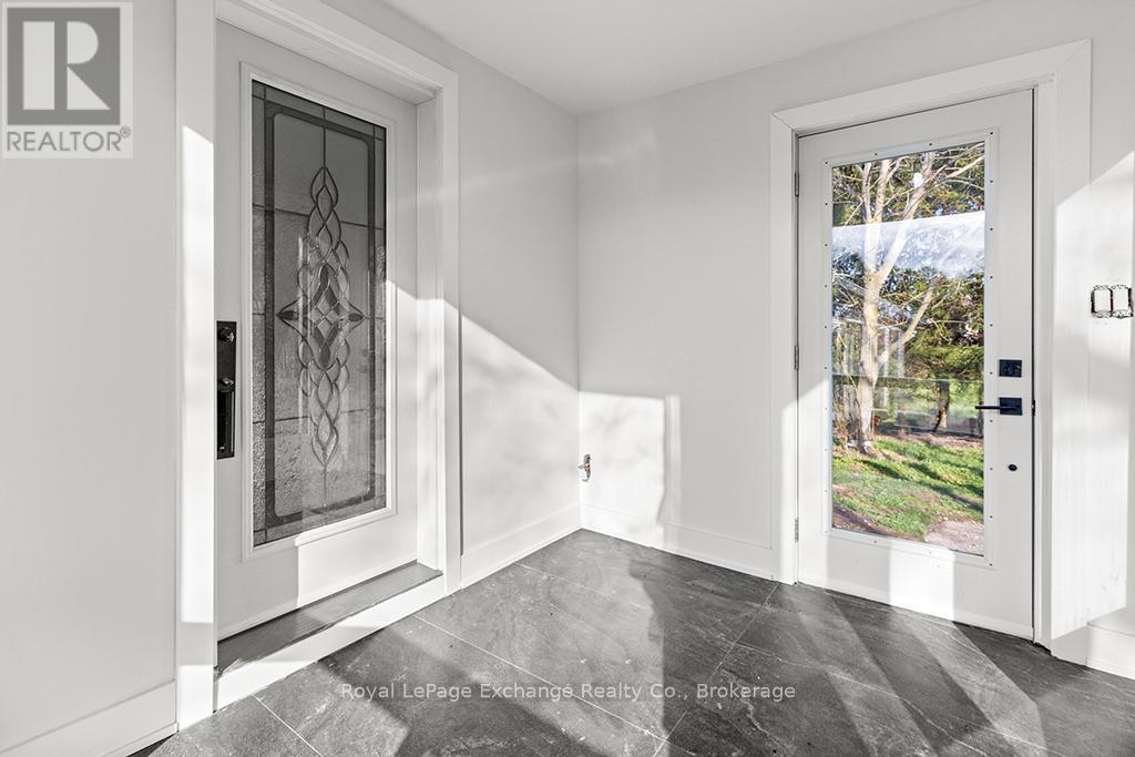 1900 BRUCE ROAD 15