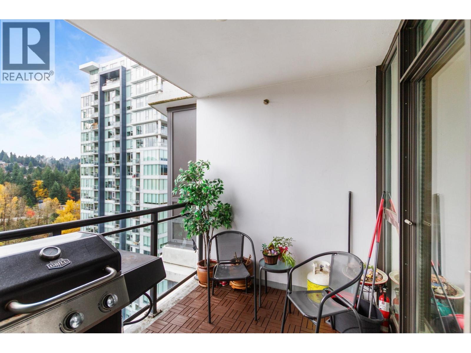 1703 400 CAPILANO ROAD