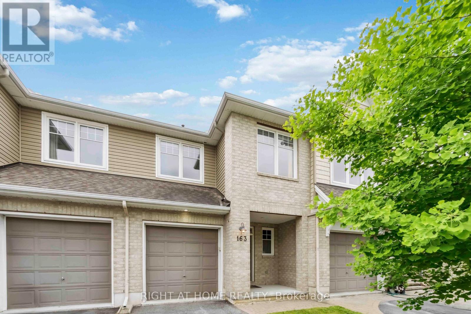163 MOJAVE CRESCENT