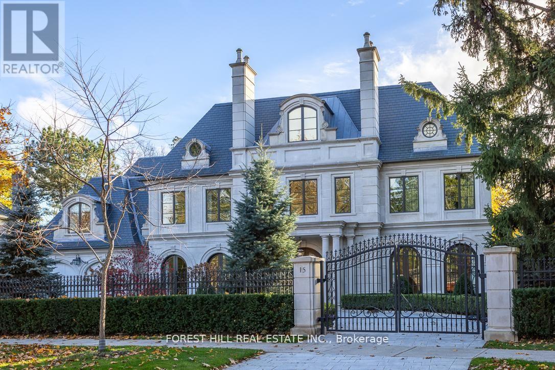 15 TUDOR GATE