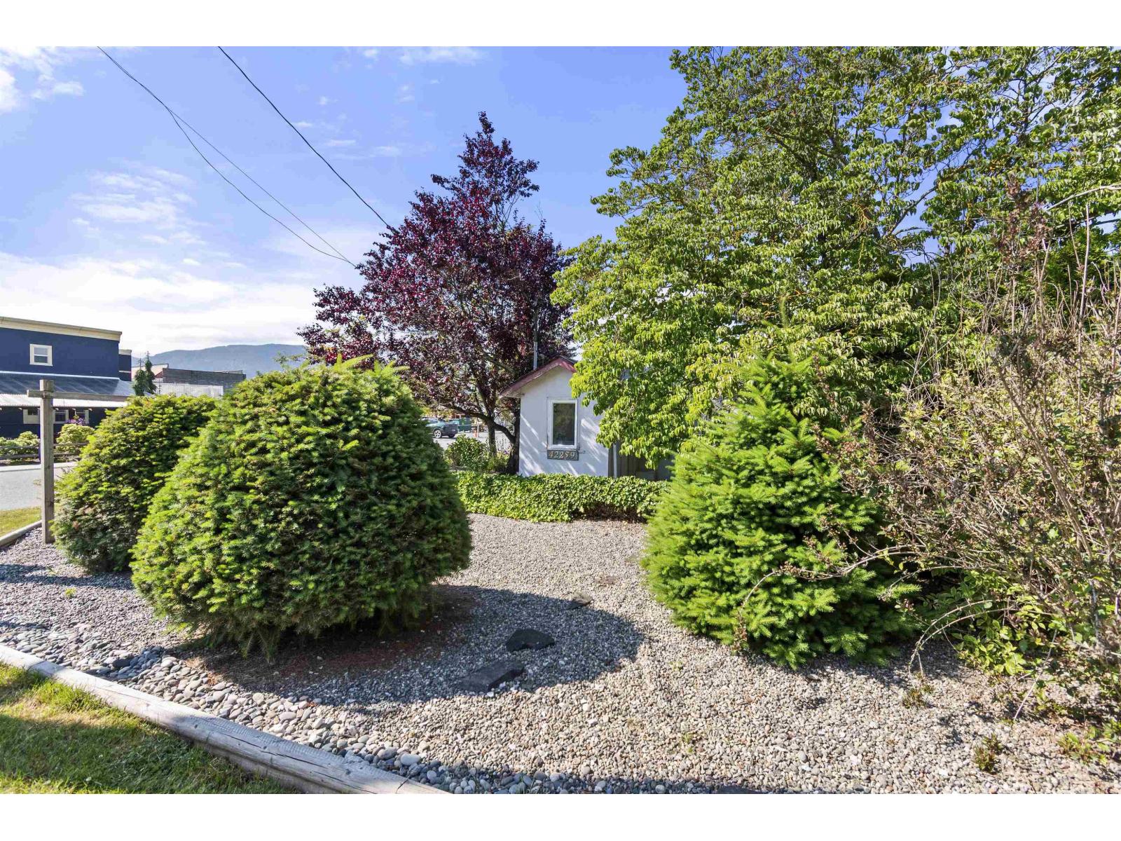 42259 YARROW CENTRAL ROAD|Yarrow