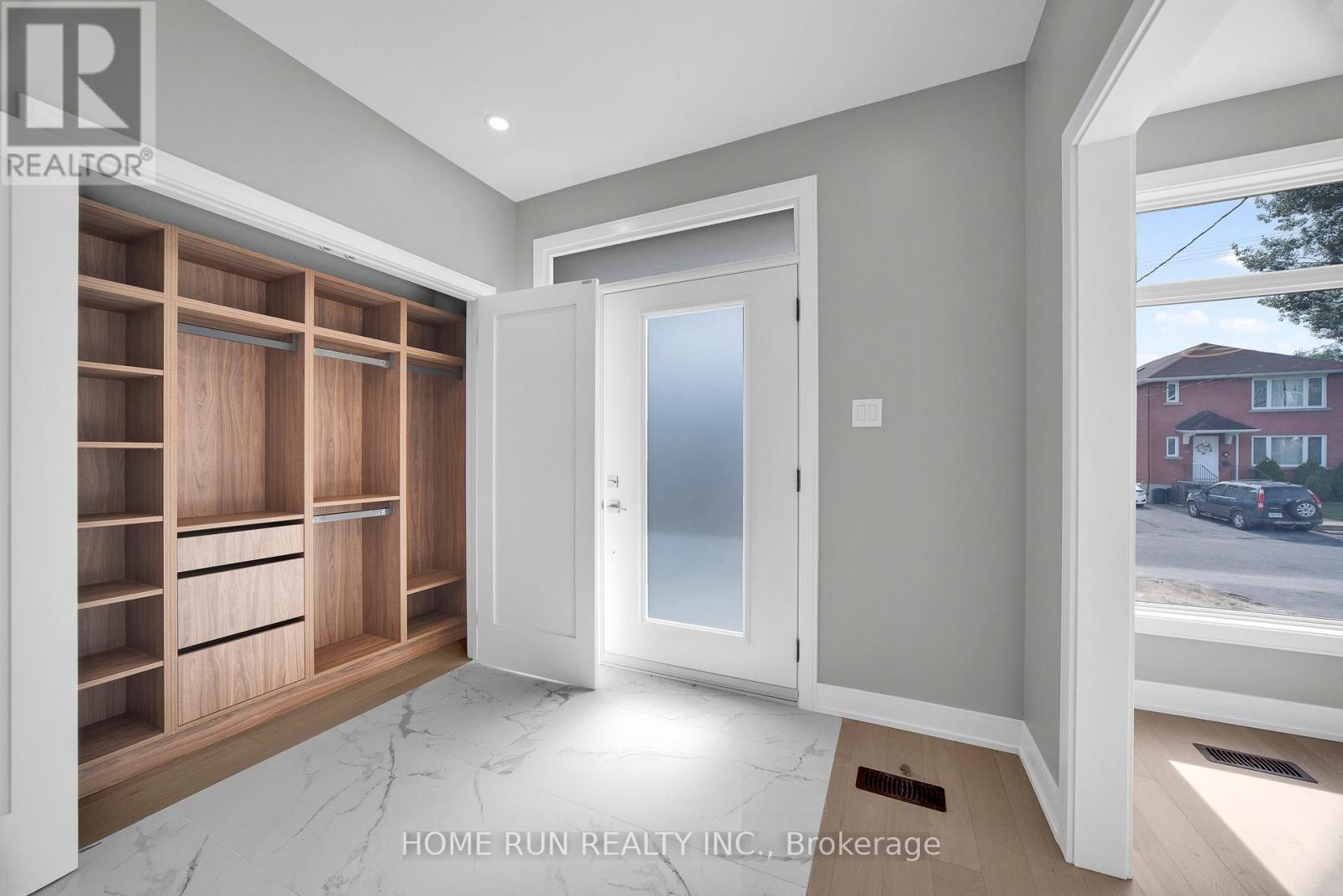 297 DOVERCOURT AVENUE