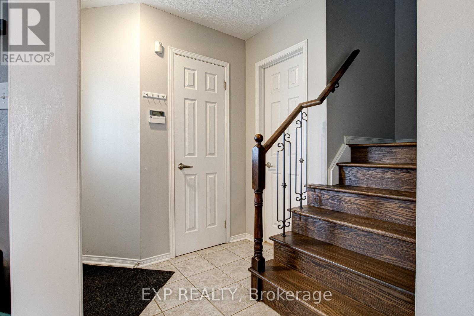 58 LANGLAW DRIVE