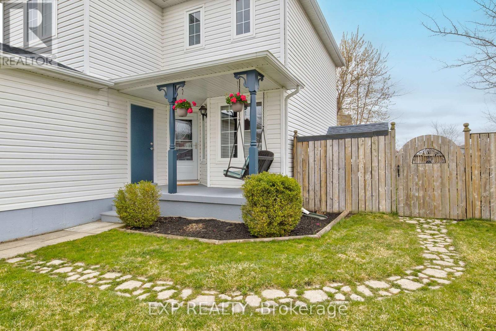 58 LANGLAW DRIVE