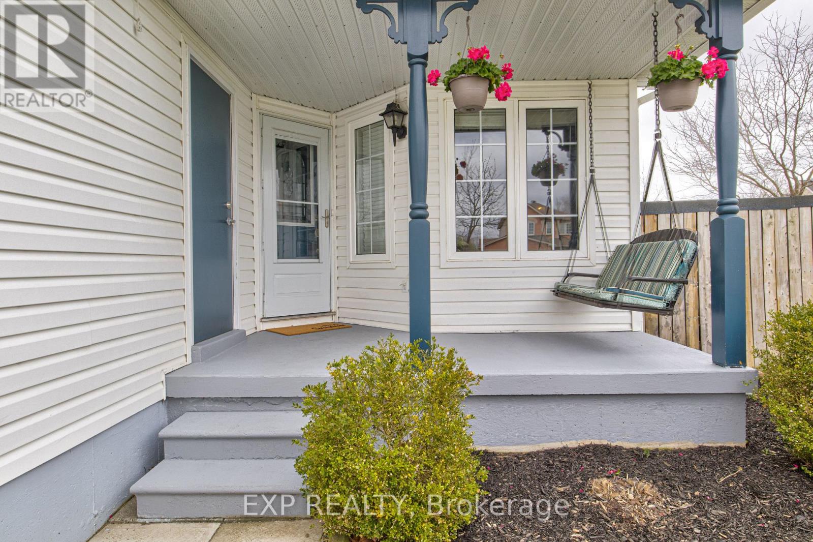 58 LANGLAW DRIVE