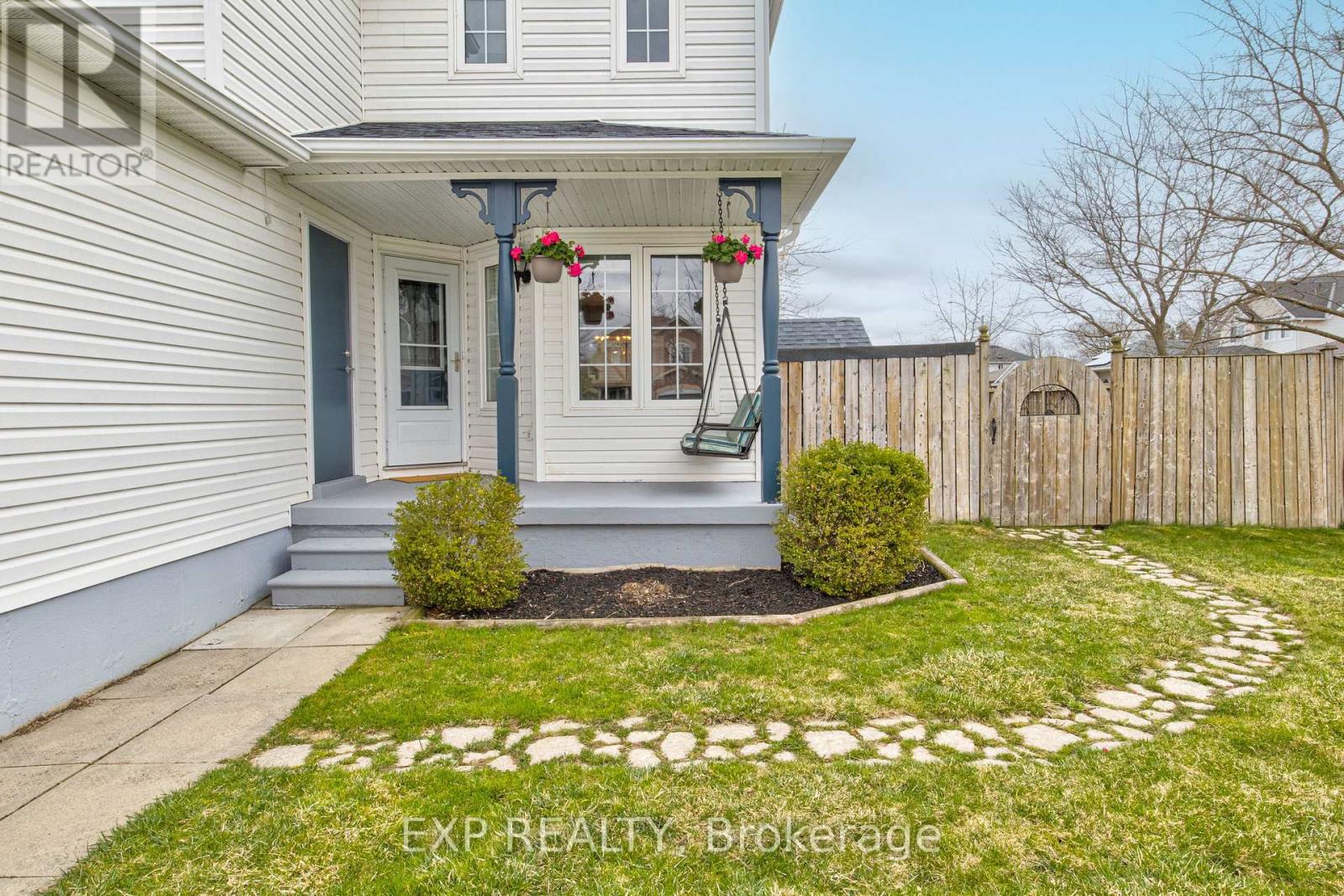 58 LANGLAW DRIVE